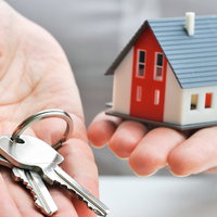 Купля-продажа жилых помещений
